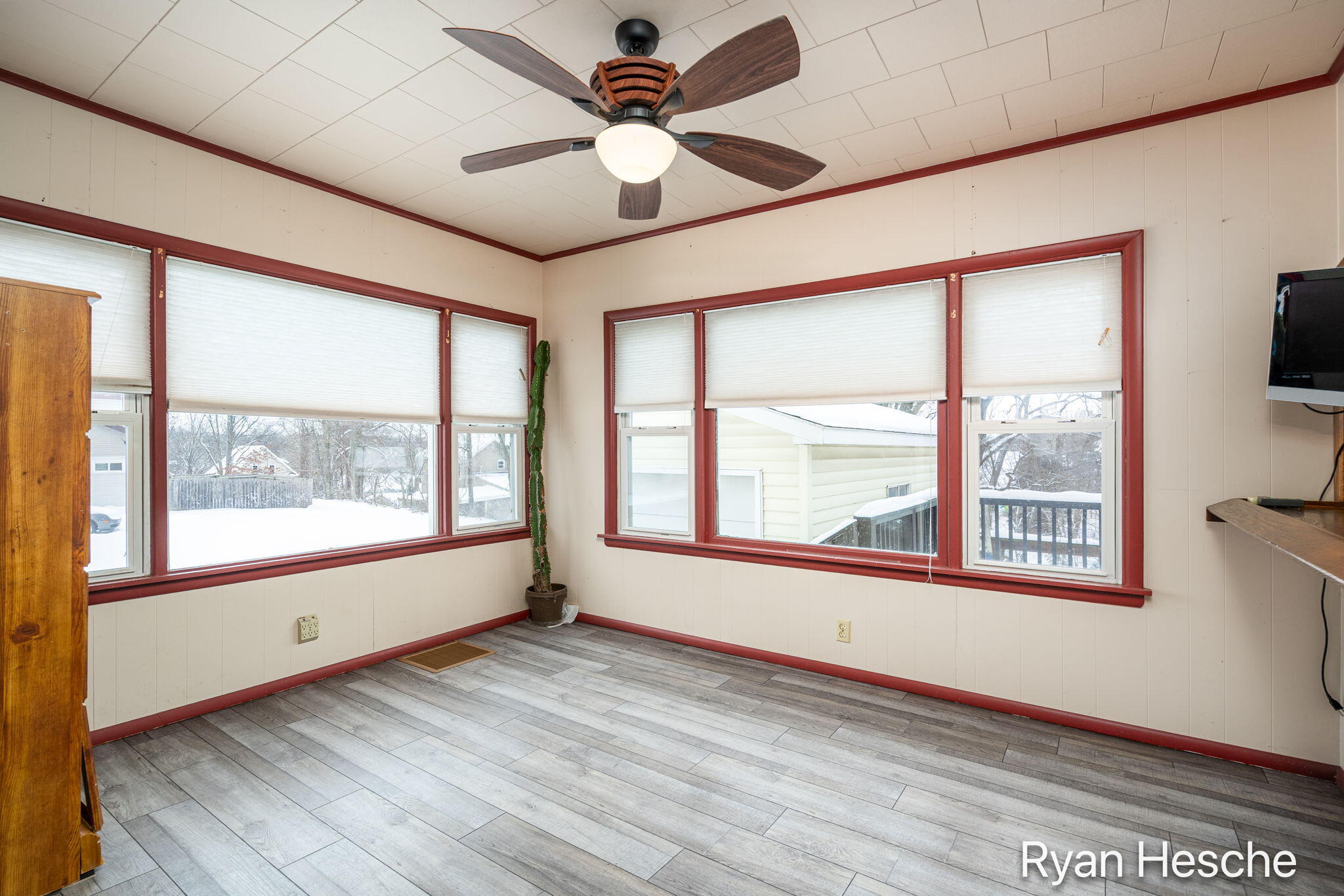 213 East Lytle Street Ionia, MI 48846 - Photo 12 of 33 19-web-or-mls-213 E Lytle St-19