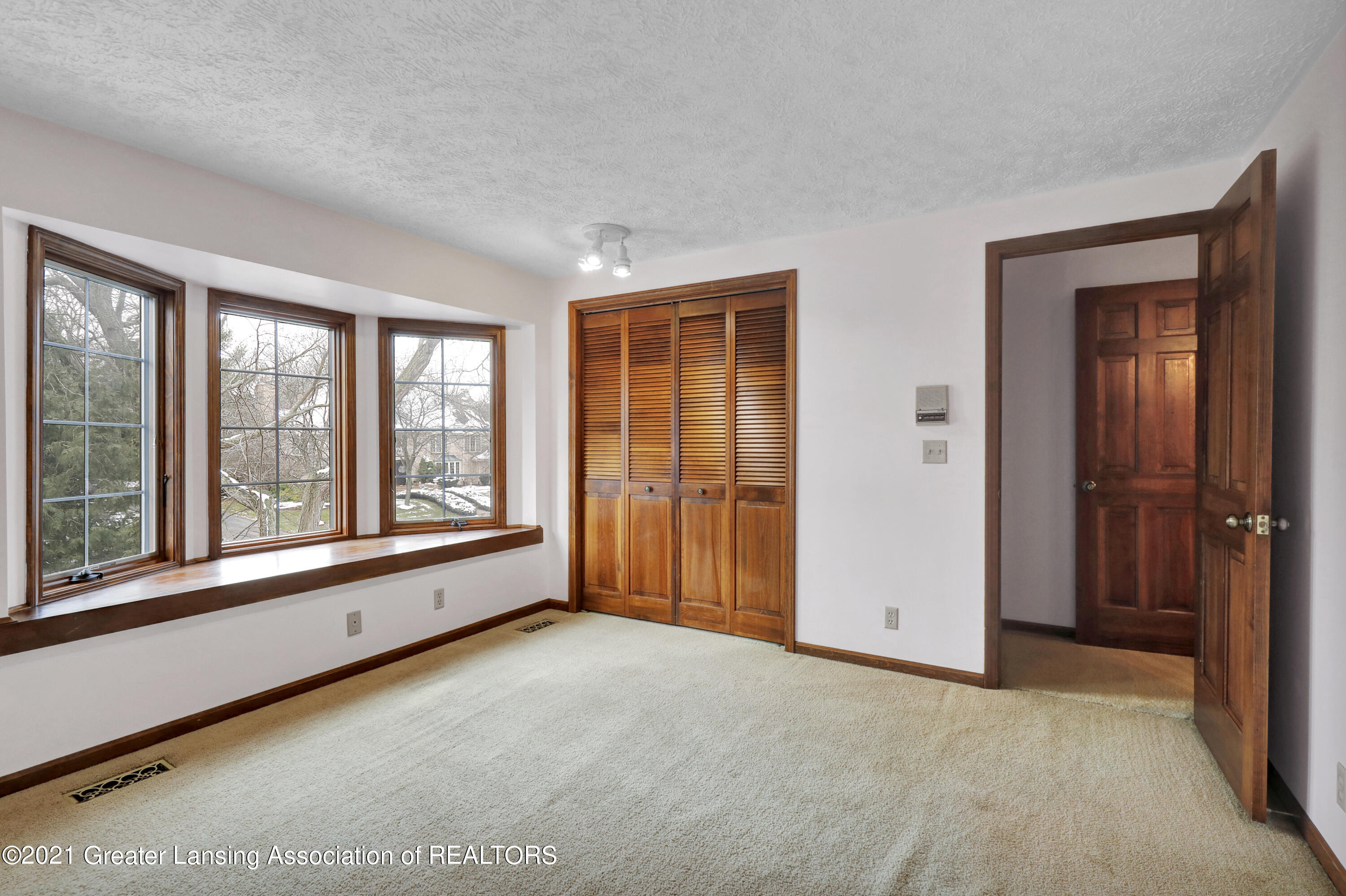 1494 Dennison Road East Lansing, MI 48823 - Photo 29 of 40 BR 4 with Bay Window