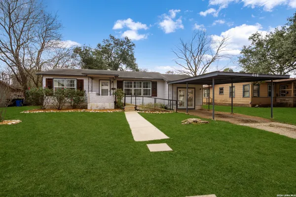 $1,395 | 408 Aviation Avenue, Schertz, TX 78154