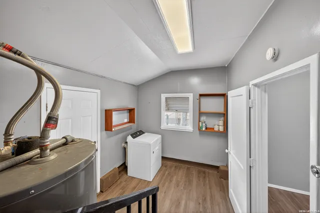 $1,475 | 408 Aviation Avenue, Schertz, TX 78154