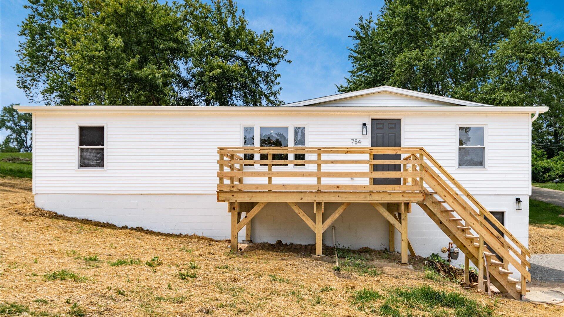 754 3rd Street Philo, OH 43771 - Photo 3 of 38 03-zj 754 3rd St065-2-Edit