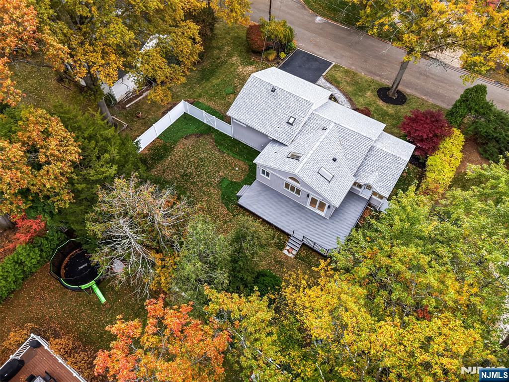 7 Chestnut Place Ho-Ho-Kus, NJ 07423 - Photo 36 of 36 an aerial view of residential house with an outdoor space