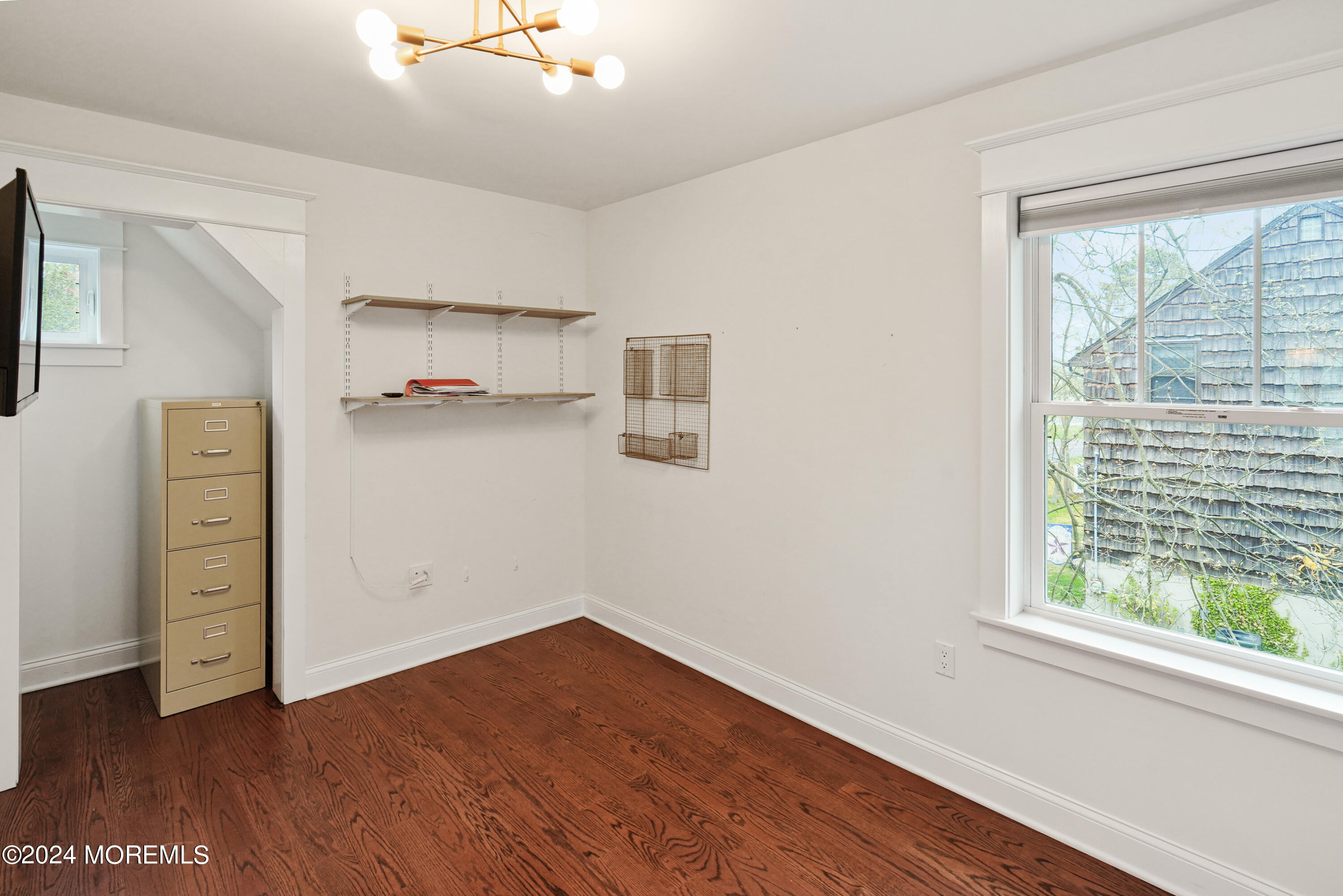 106 Ivins Road Neptune Township, NJ 07753 - Photo 31 of 41 106 Ivins - br 3