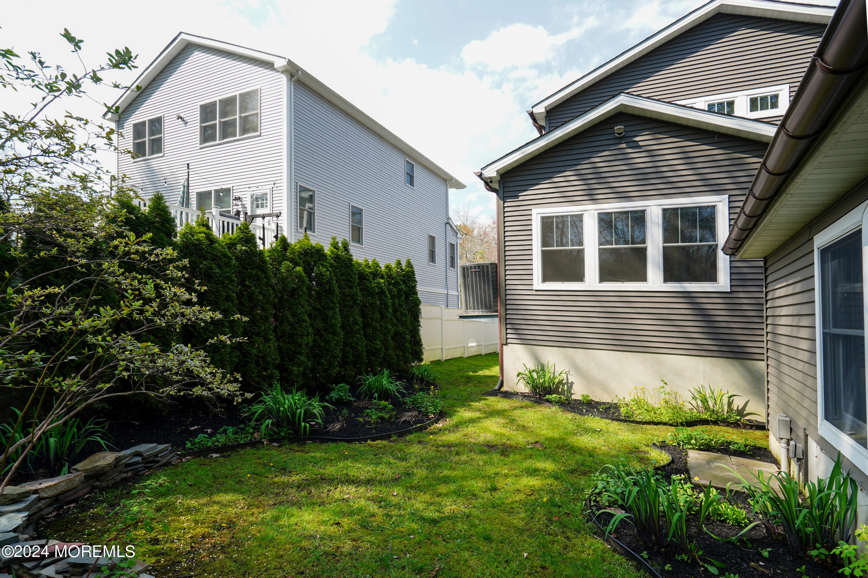 106 Ivins Road Neptune Township, NJ 07753 - Photo 34 of 41 106 Ivins - yard 1