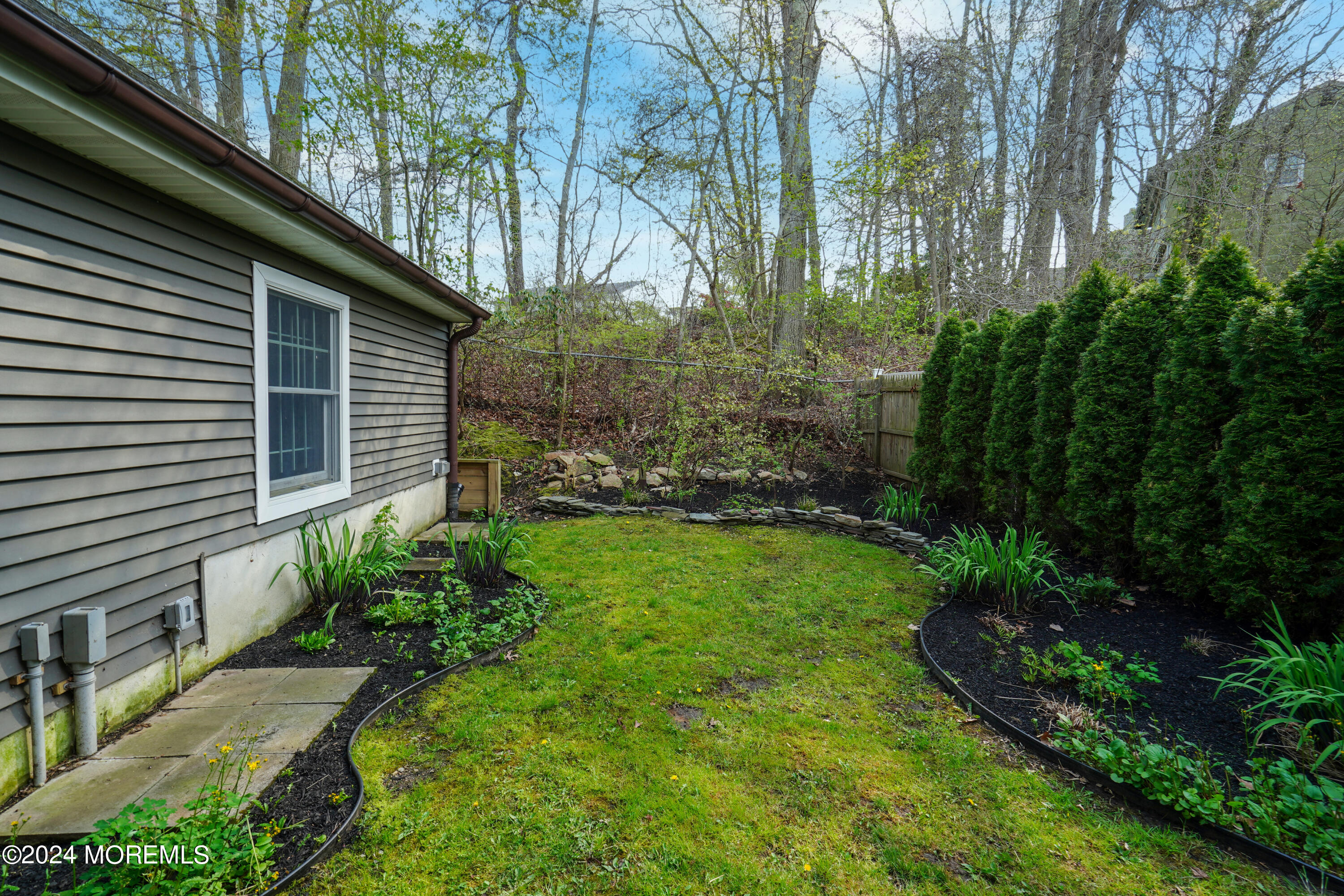 106 Ivins Road Neptune Township, NJ 07753 - Photo 36 of 41 106 Ivins - yard 3
