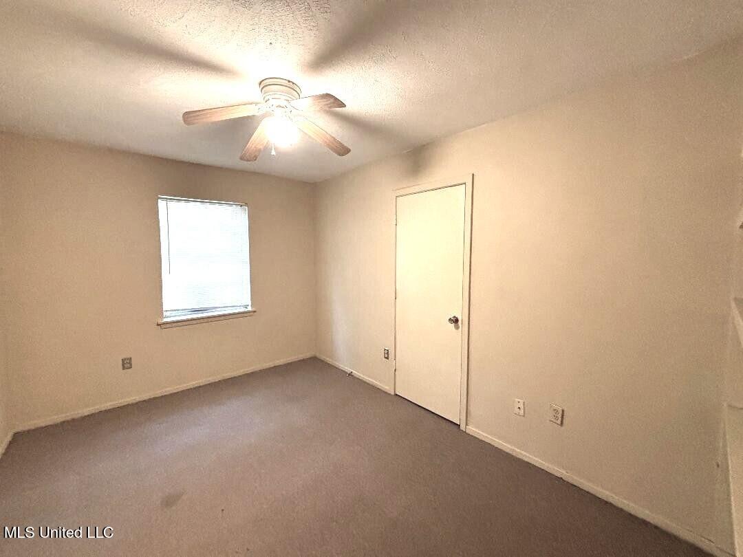 2698 Key Street Jackson, MS 39212 - Photo 8 of 14 keymiddlebed