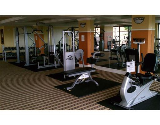 888 Douglas Road, Unit 1017 Coral Gables, FL 33134 - Photo 3 of 8 Exterior Front