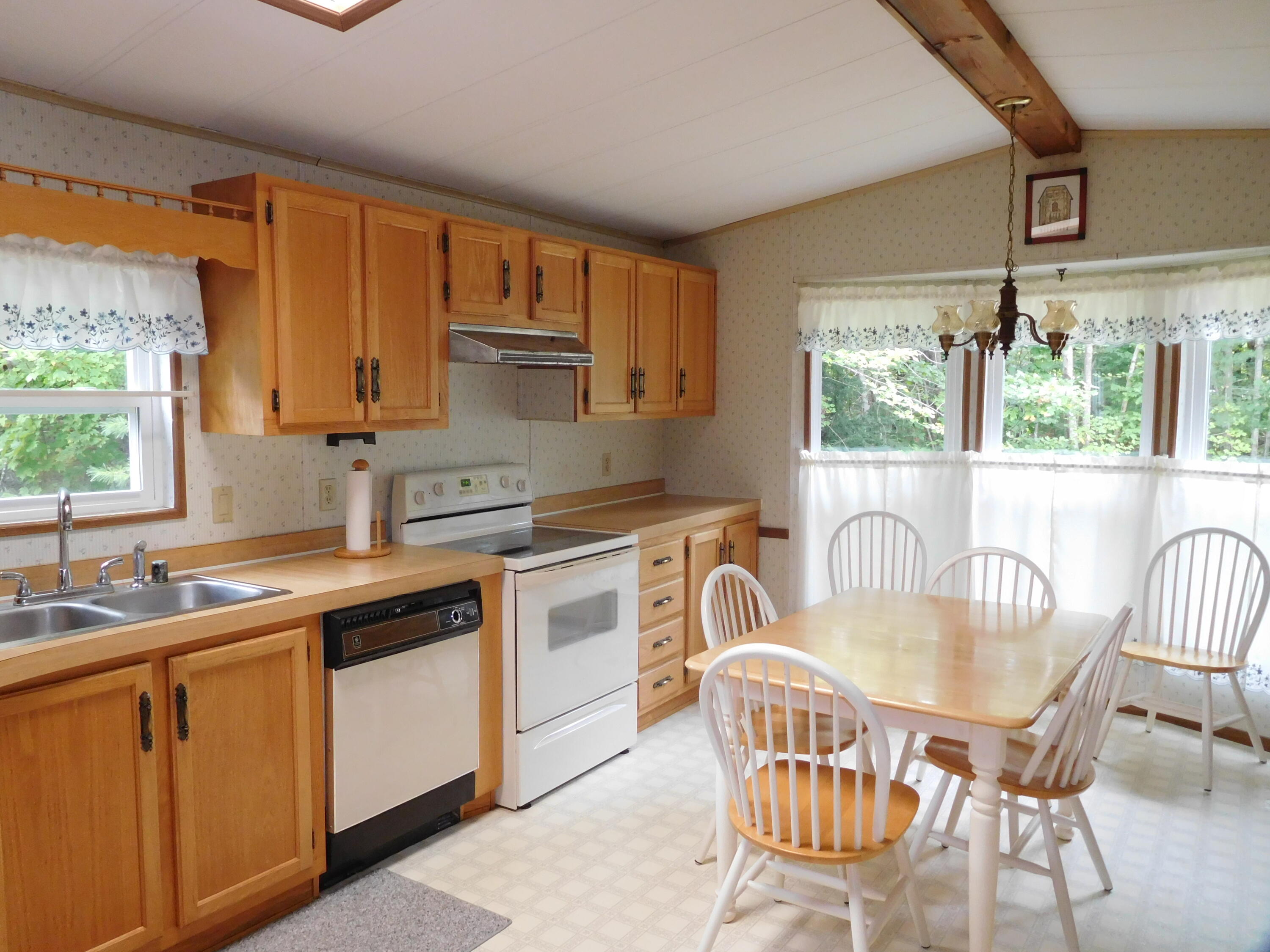 45 Vickery Road Auburn, ME 04210 - Photo 9 of 24 09