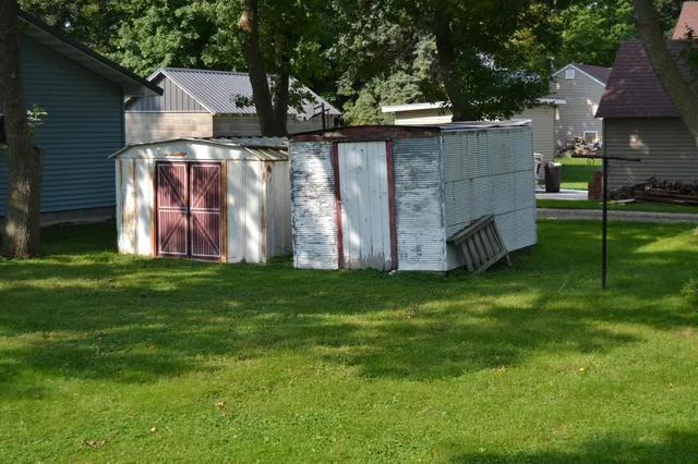 $75,000 | 106 King Street, Hendricks, MN 56136