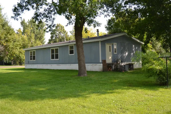 $70,000 | 106 King Street, Hendricks, MN 56136