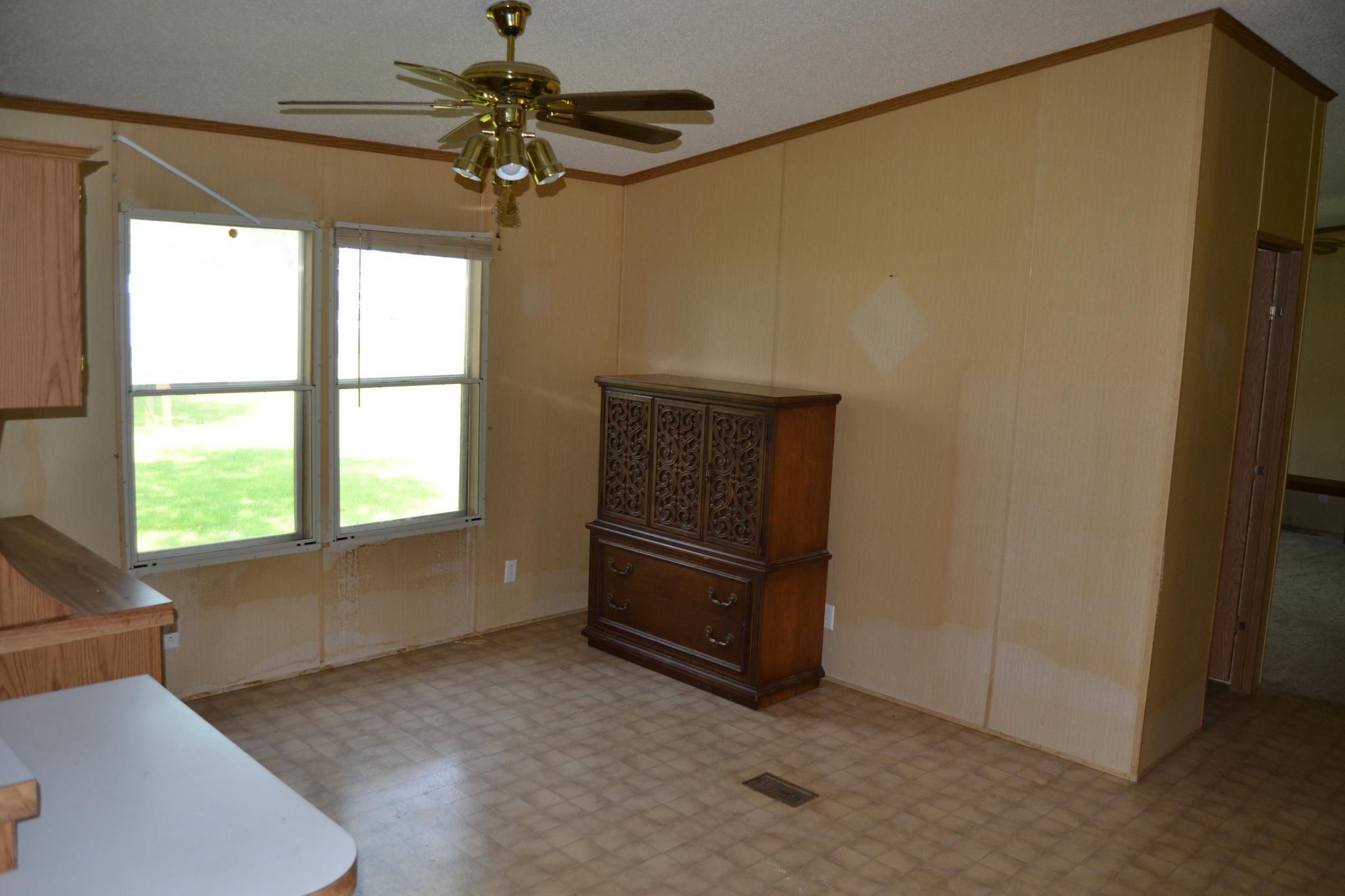 106 King Street Hendricks, MN 56136 - Photo 8 of 13