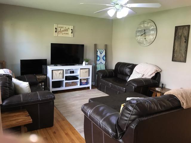 4333 Crestfield Road Knoxville, TN 37921 - Photo 3 of 19 IMG_2731