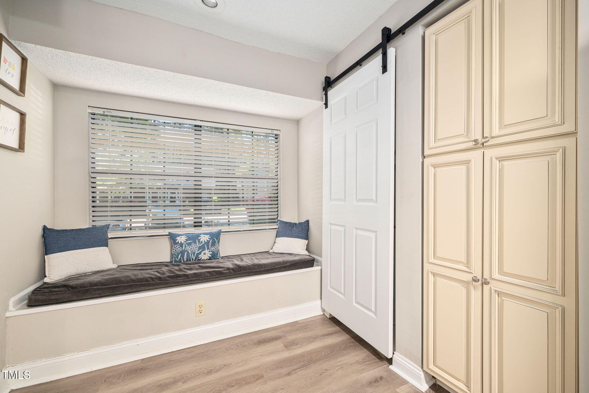7707 Falcon Rest Circle Raleigh, NC 27615 - Photo 12 of 28 17-web-or-mls-7707-falcon-rest-cir