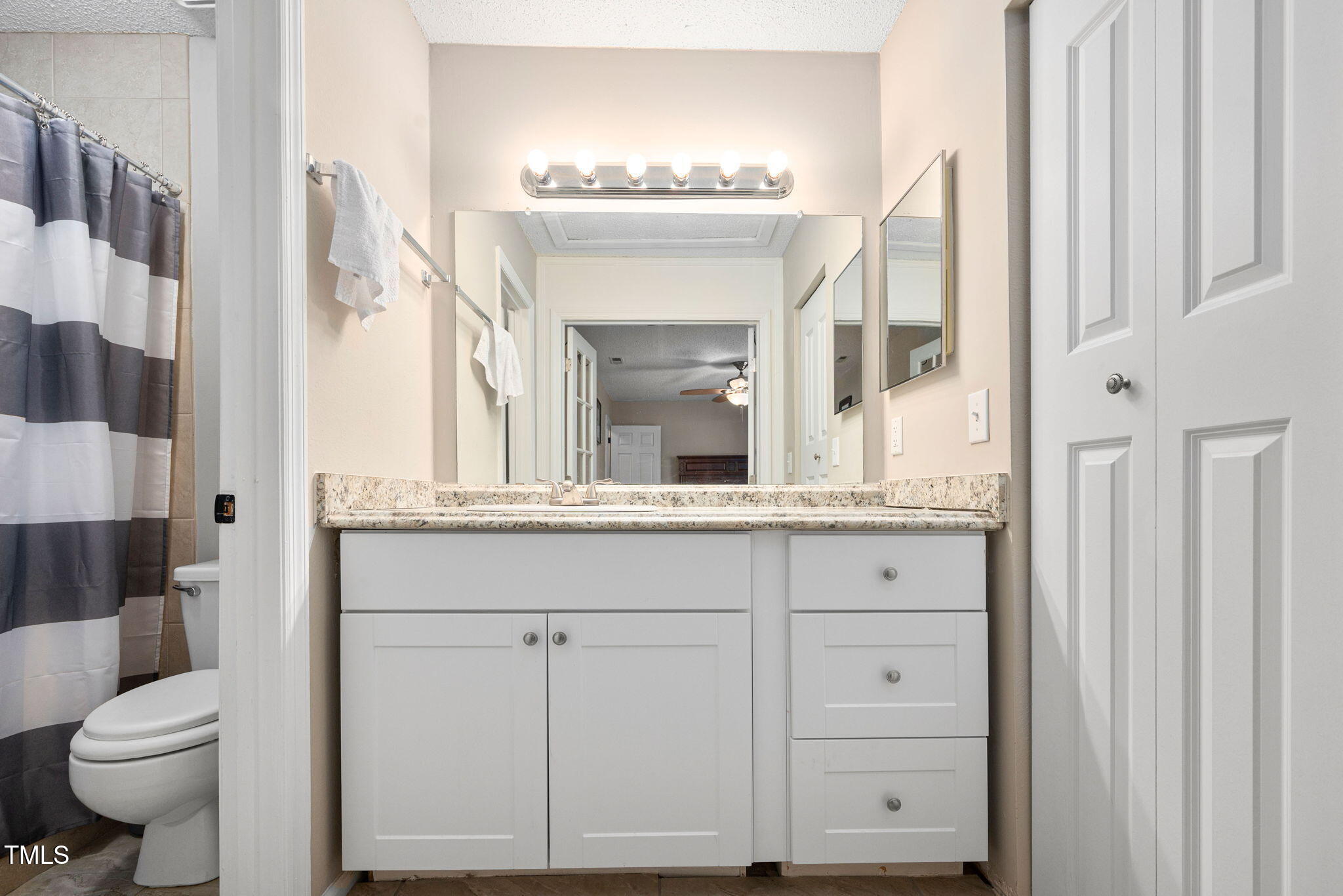 7707 Falcon Rest Circle Raleigh, NC 27615 - Photo 18 of 28 25-web-or-mls-7707-falcon-rest-cir