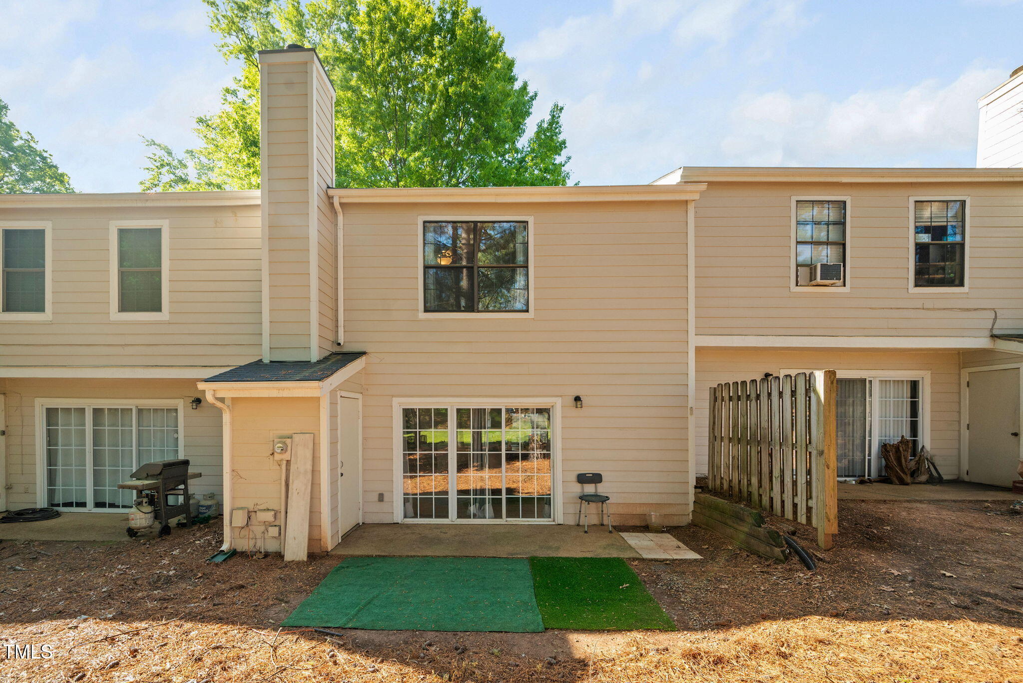 7707 Falcon Rest Circle Raleigh, NC 27615 - Photo 24 of 28 6-web-or-mls-7707-falcon-rest-cir