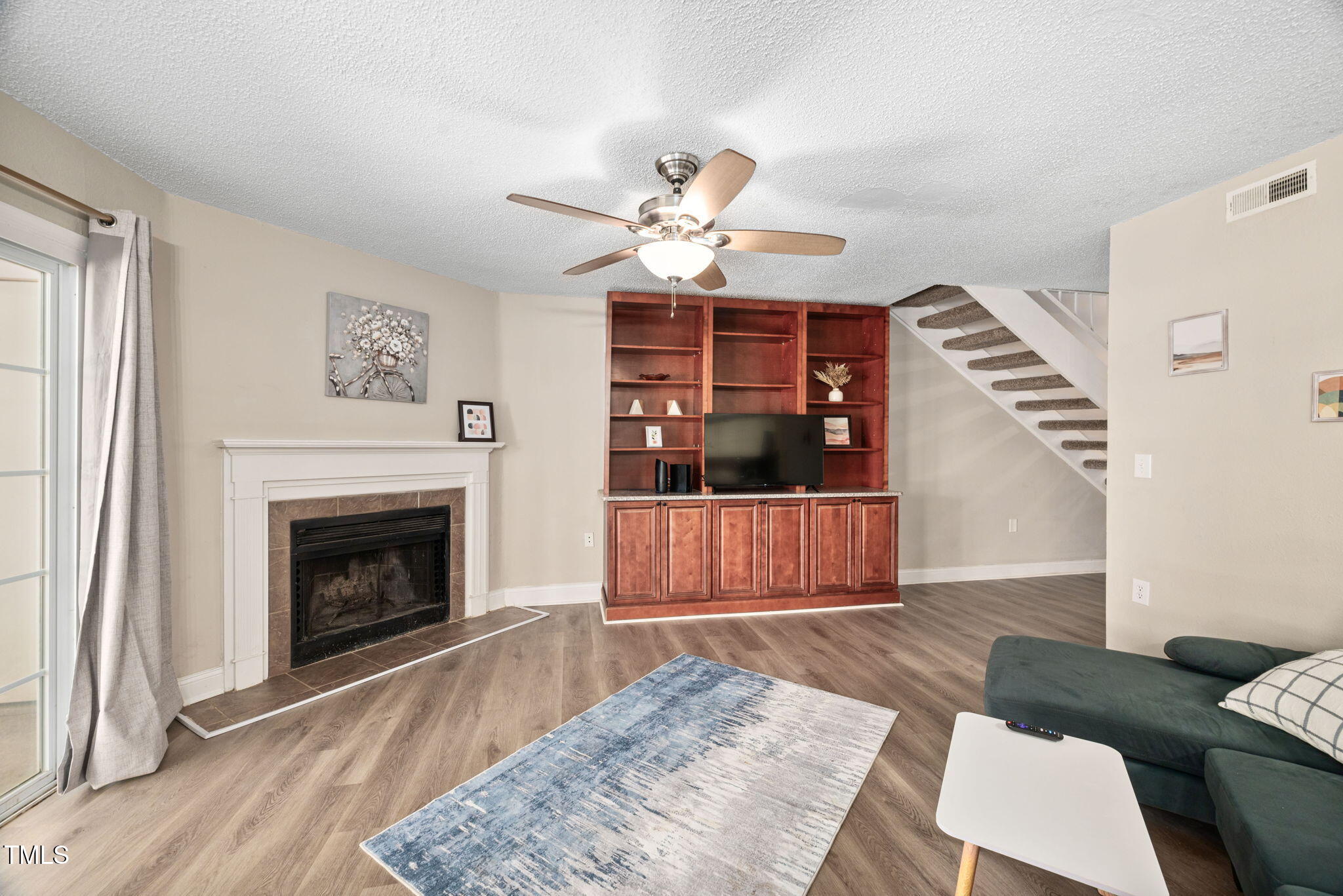 7707 Falcon Rest Circle Raleigh, NC 27615 - Photo 5 of 28 11-web-or-mls-7707-falcon-rest-cir