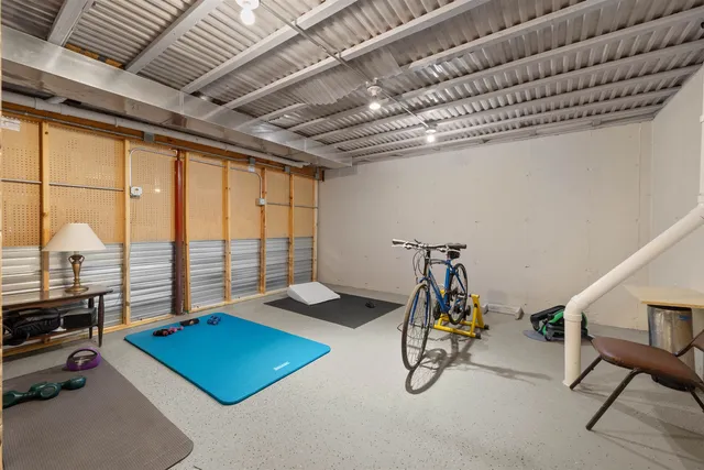 $799,000 | 8916 North Shore Drive, Amherst Junction, WI 54407