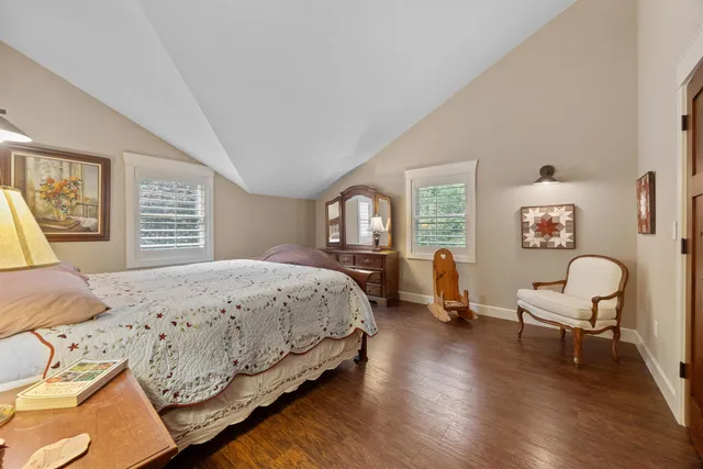 $799,000 | 8916 North Shore Drive, Amherst Junction, WI 54407