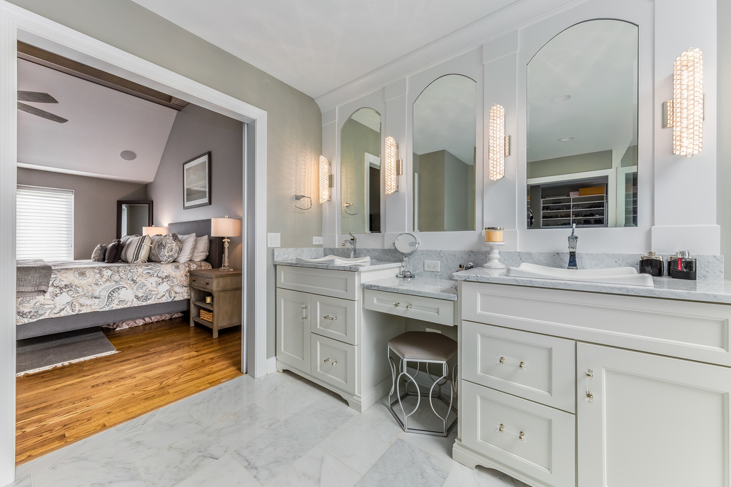 9 Stirrup Cup Court St. Charles, IL 60174 - Photo 12 of 25 Gallery Image 12