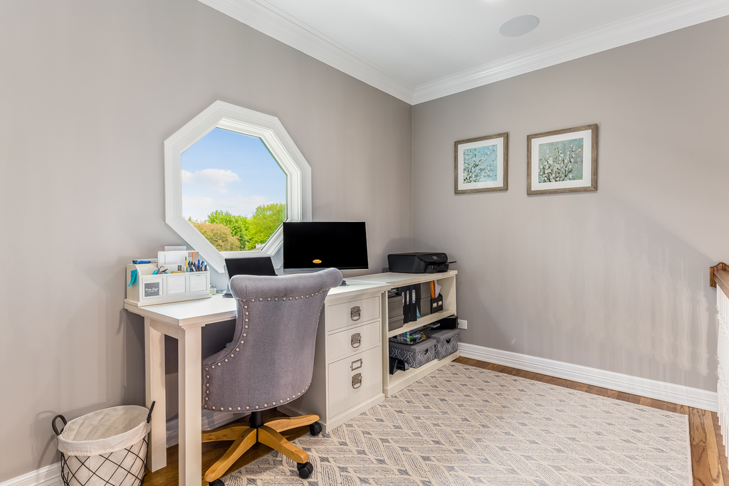 9 Stirrup Cup Court St. Charles, IL 60174 - Photo 18 of 25 Gallery Image 18
