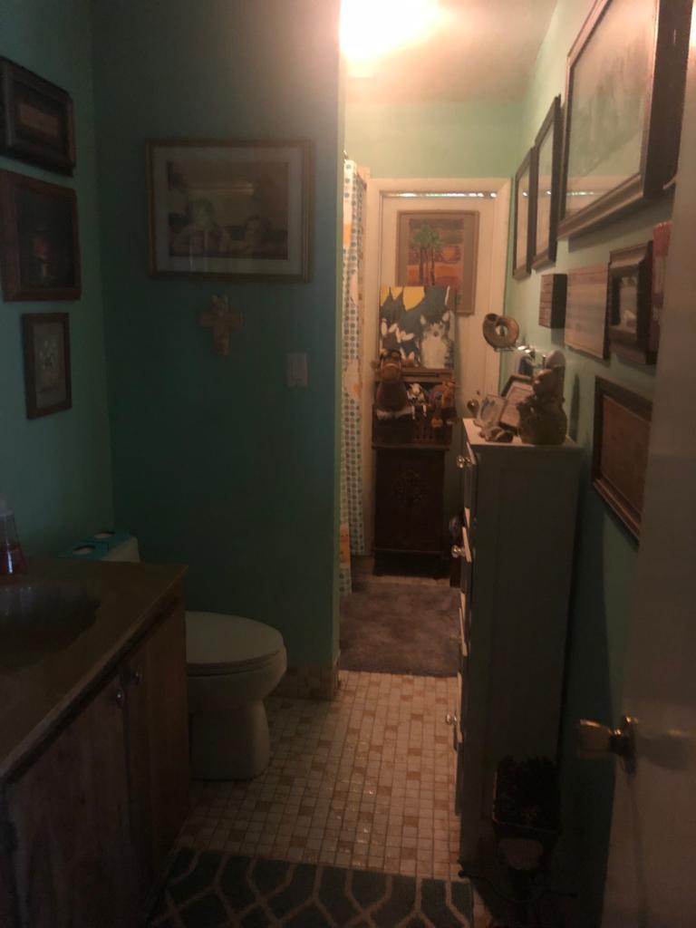 10920 Southwest 124th Road Miami, FL 33176 - Photo 11 of 16 a8950d79-22fe-444a-accd-8bd76d1896cc