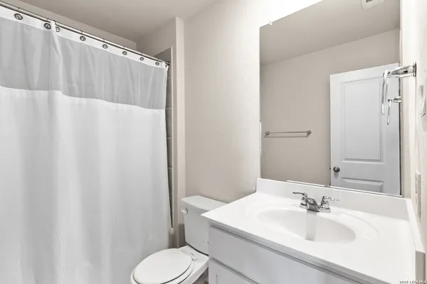 $2,800 | 4907 Theralite Trail, San Antonio, TX 78253