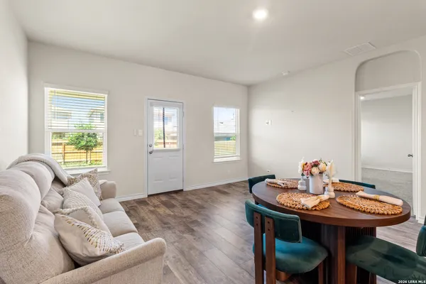 $2,800 | 4907 Theralite Trail, San Antonio, TX 78253