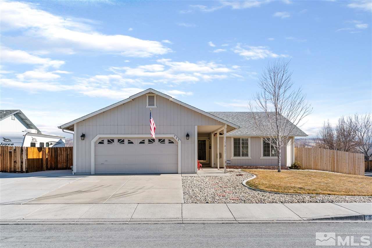 982 Rook Way Sparks, NV 89441 - Photo 4 of 38 Photo 4
