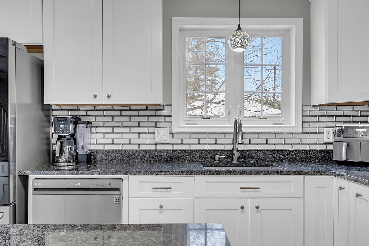 69 Greenleaf Street Manchester, NH 03103 - Photo 23 of 28 Gallery Image 23