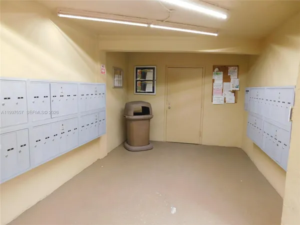 $1,800 | 8065 Southwest 107th Avenue, Unit 321, Miami, FL 33173