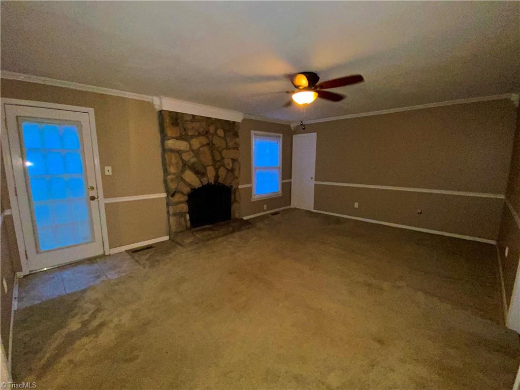 328 Link Road Reidsville, NC 27320 - Photo 4 of 11