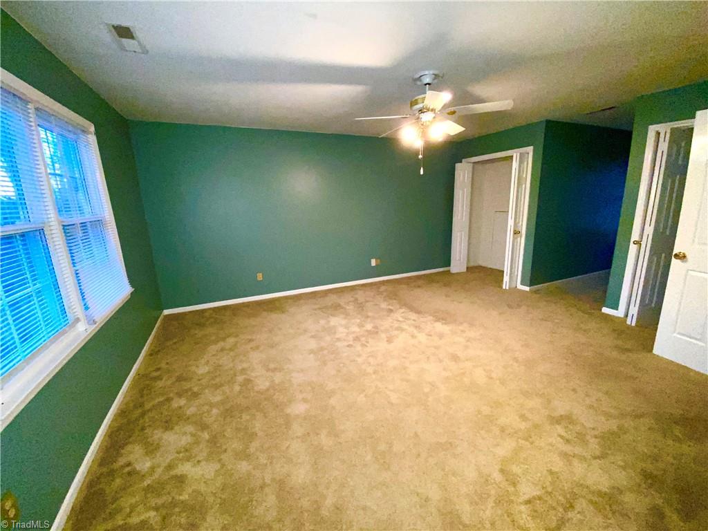 328 Link Road Reidsville, NC 27320 - Photo 8 of 11