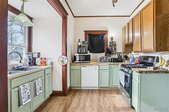 $105,000 | 616 East Ryder Street, Litchfield, IL 62056