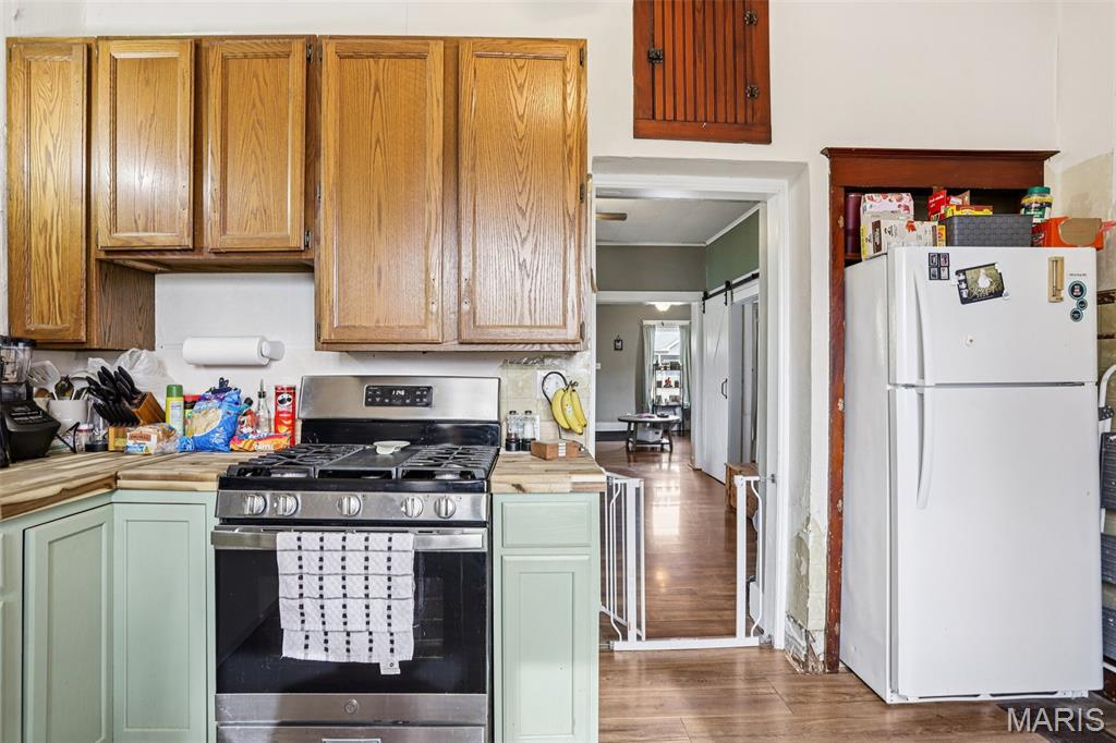 616 East Ryder Street Litchfield, IL 62056 - Photo 13 of 24