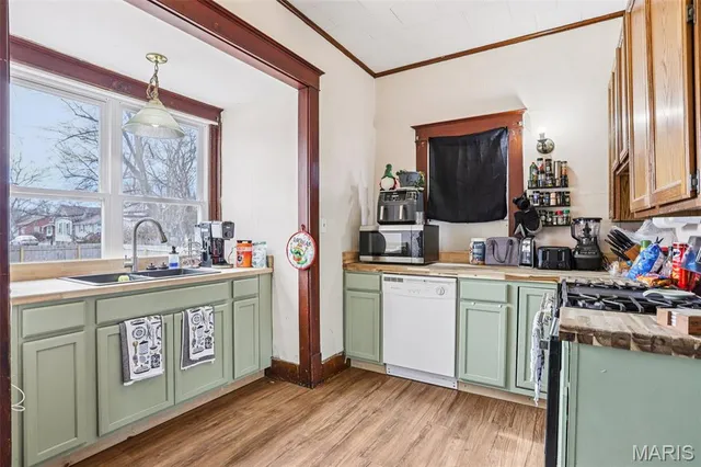 $105,000 | 616 East Ryder Street, Litchfield, IL 62056