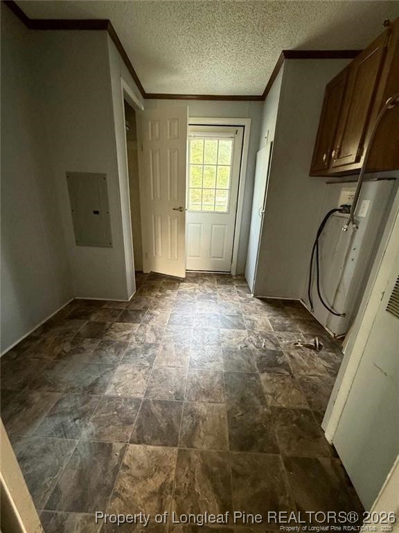 21040 McLaughlin Road Laurinburg, NC 28352 - Photo 14 of 14 a view of a garage