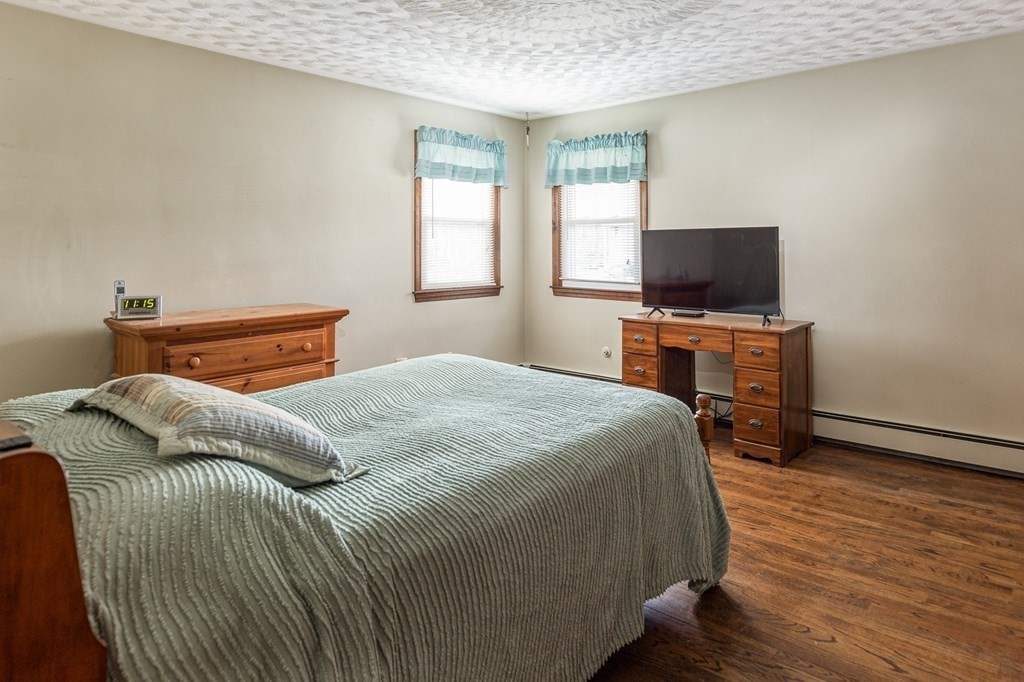 46 Countryside Road Grafton, MA 01536 - Photo 24 of 36 Gallery Image 24