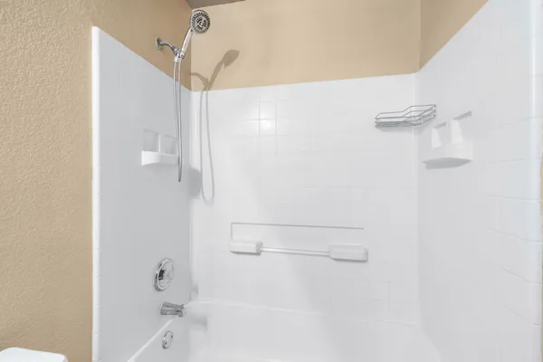 $2,295 | 2405 Kapalua Place, Pflugerville, TX 78660