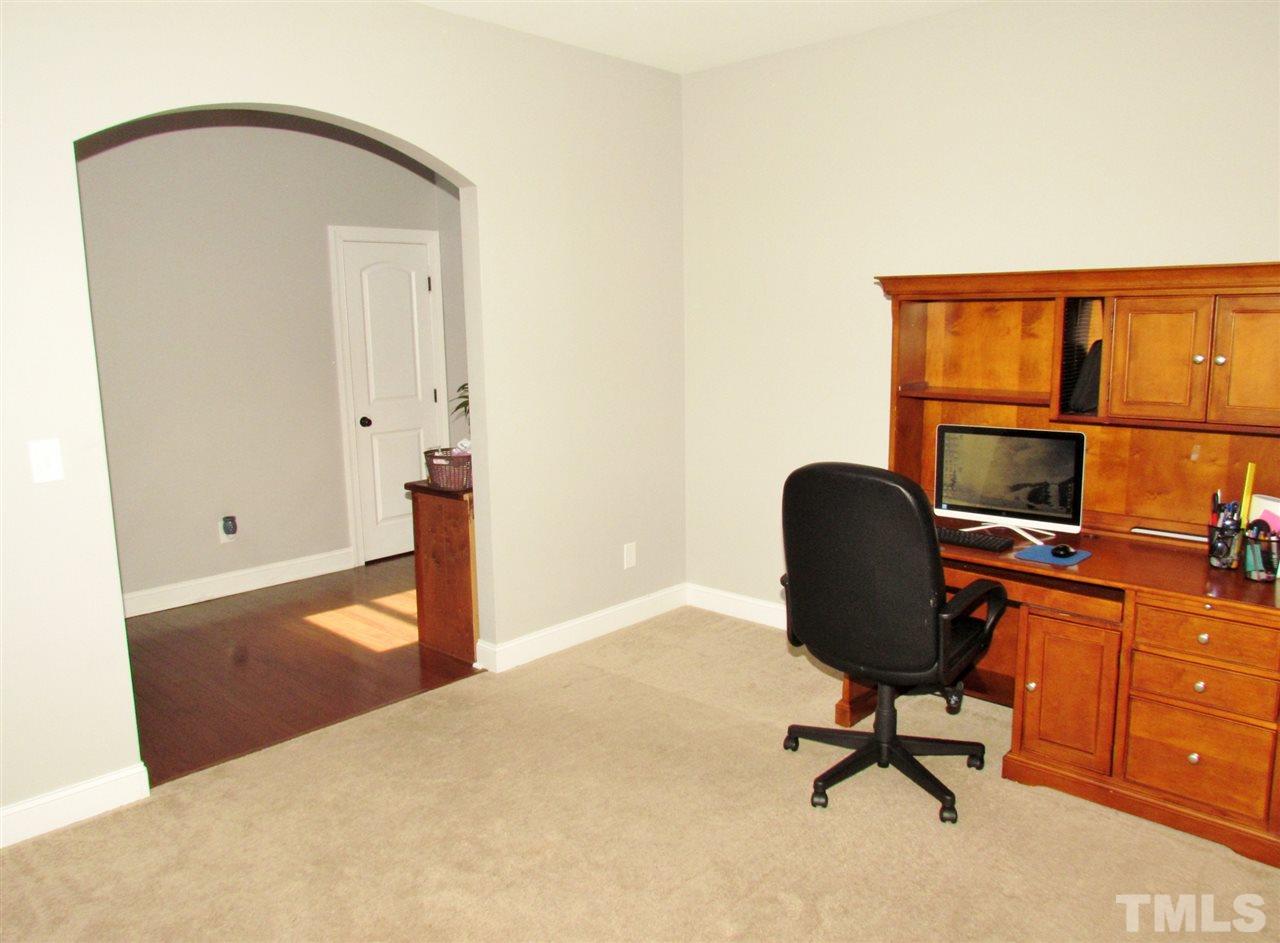 3505 Bloomfield Way Raleigh, NC 27616 - Photo 7 of 30