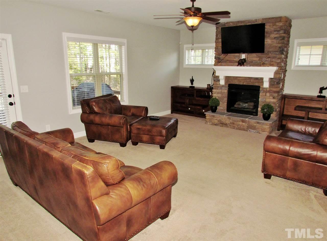 3505 Bloomfield Way Raleigh, NC 27616 - Photo 8 of 30