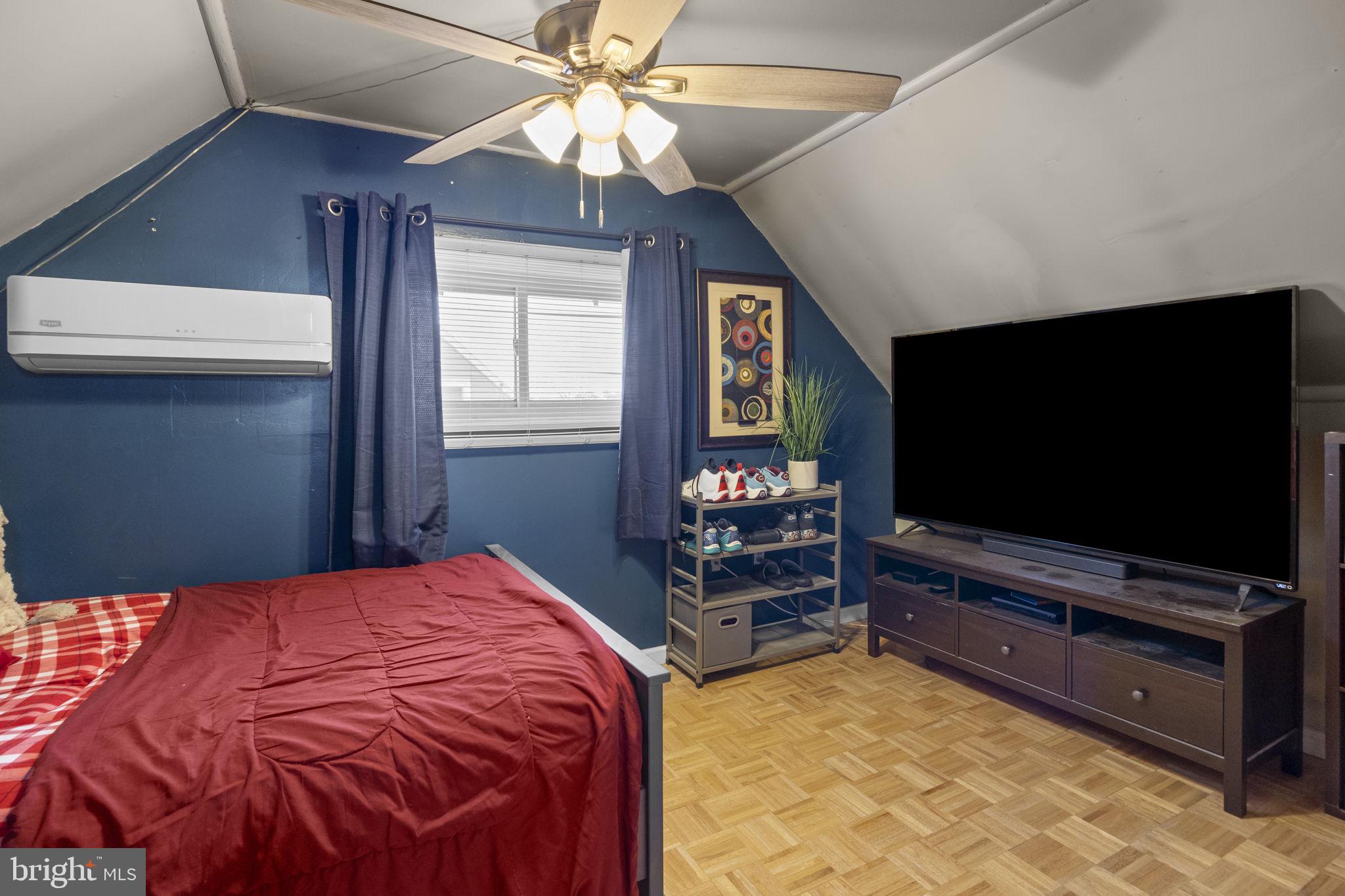 23 Grapevine Road Levittown, PA 19057 - Photo 20 of 25 Bedroom 4 with minisplit system