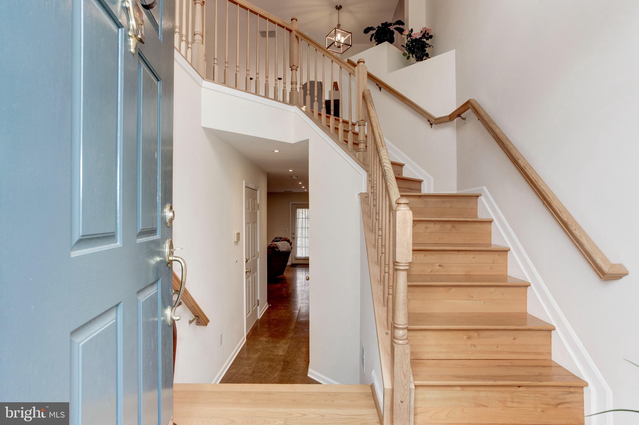 1259 Wild Hawthorn Way Reston, VA 20194 - Photo 13 of 39 Gallery Image 13