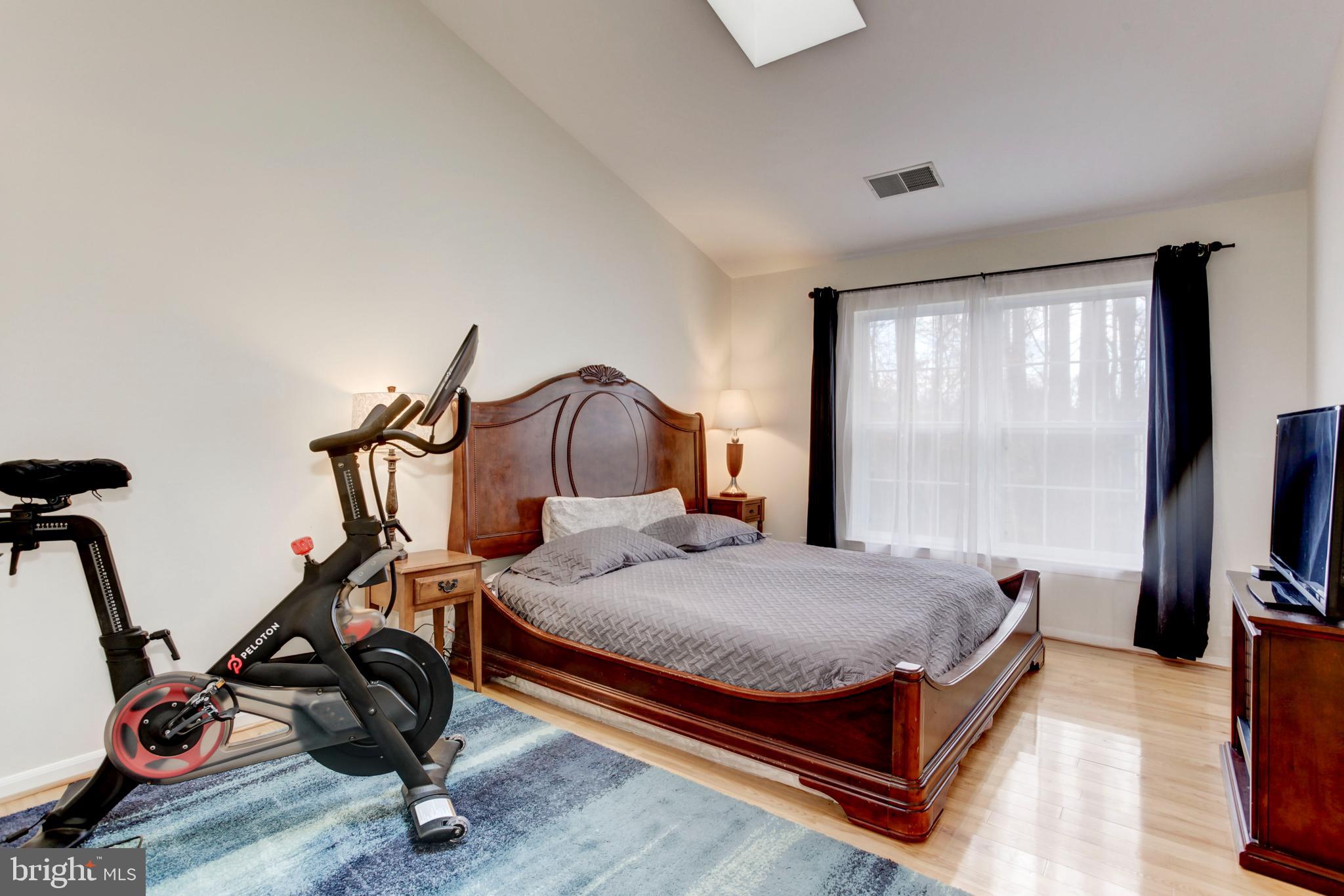 1259 Wild Hawthorn Way Reston, VA 20194 - Photo 24 of 39 Gallery Image 24