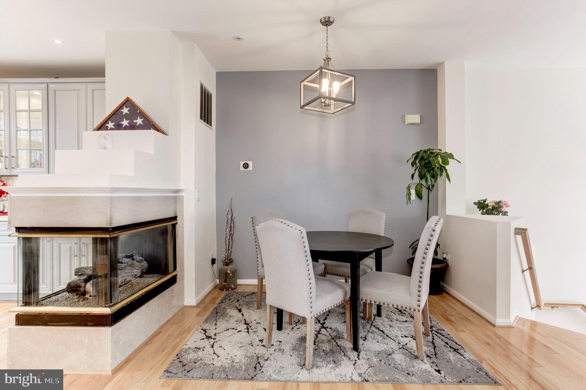 1259 Wild Hawthorn Way Reston, VA 20194 - Photo 7 of 39 Gallery Image 7