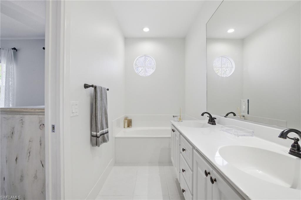 3542 Zanzibar Way Naples, FL 34119 - Photo 32 of 41