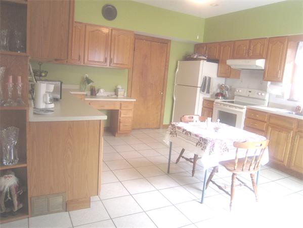 55 Lincoln Road Newton, MA 02458 - Photo 9 of 14 Gallery Image 9