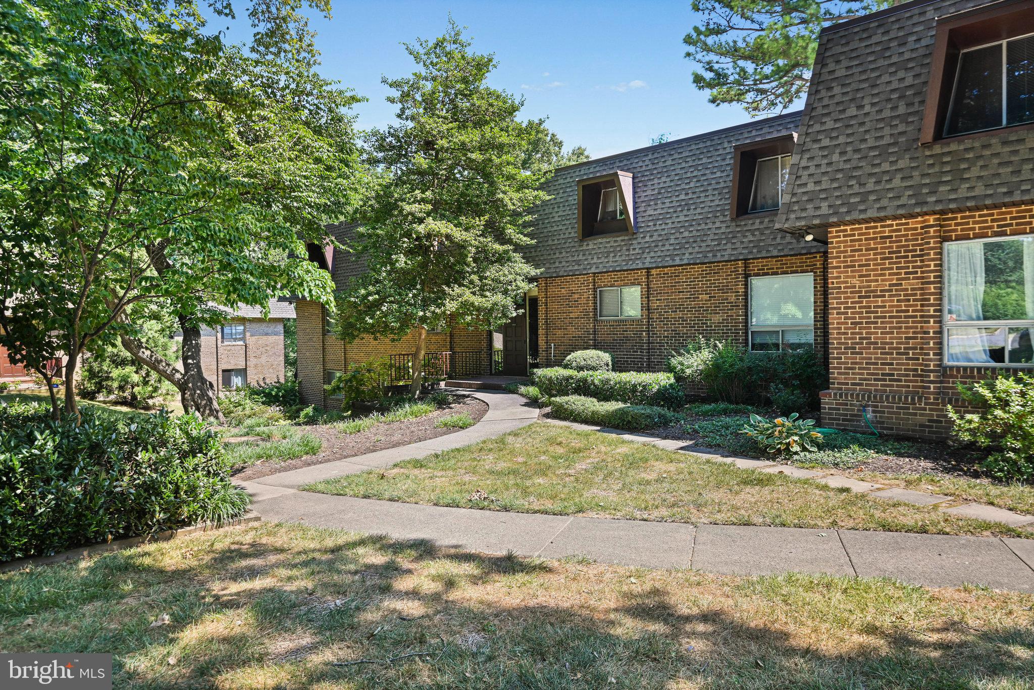 11614 Vantage Hill Road, Unit 21C Reston, VA 20190 - Photo 30 of 46 Gallery Image 30