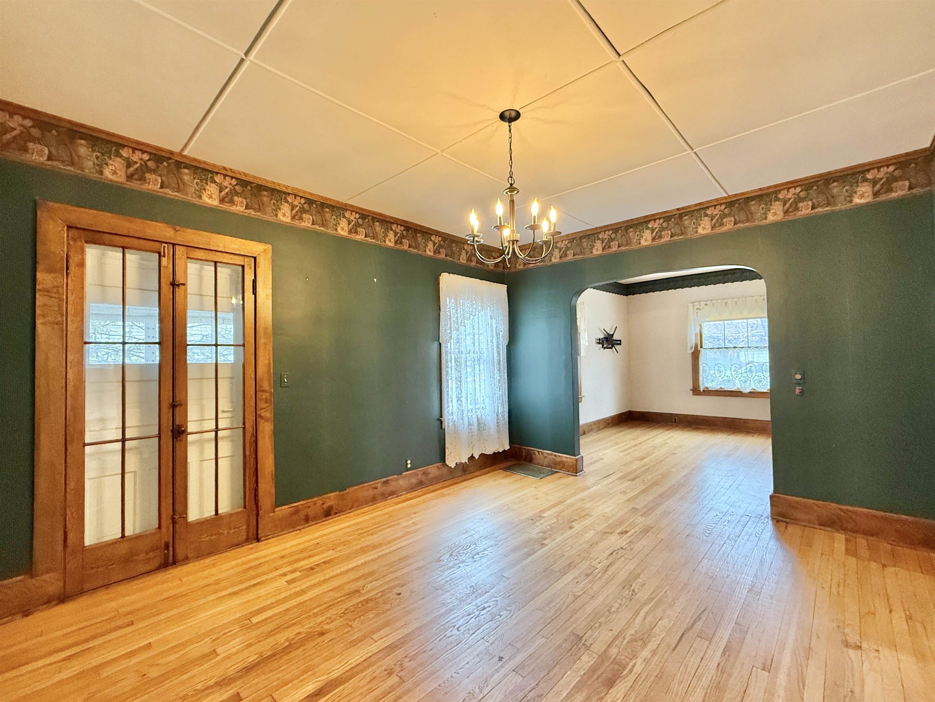 647 Milwaukee Road Beloit, WI 53511 - Photo 11 of 26