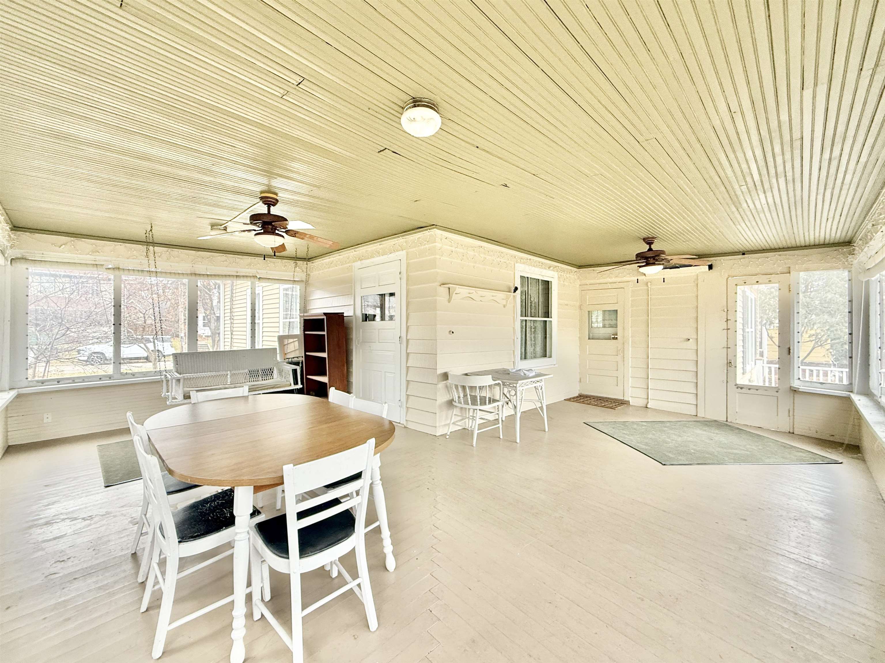 647 Milwaukee Road Beloit, WI 53511 - Photo 19 of 26