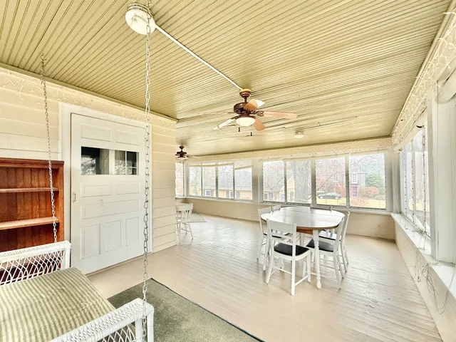 $264,900 | 647 Milwaukee Road, Beloit, WI 53511